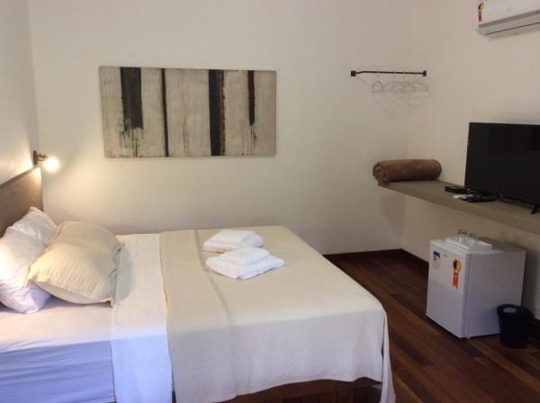 King suite with hydromassage bathtub